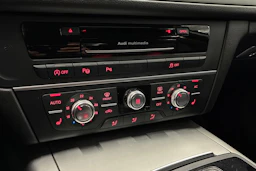 valkoinen Audi A6 2012 kuva 20.