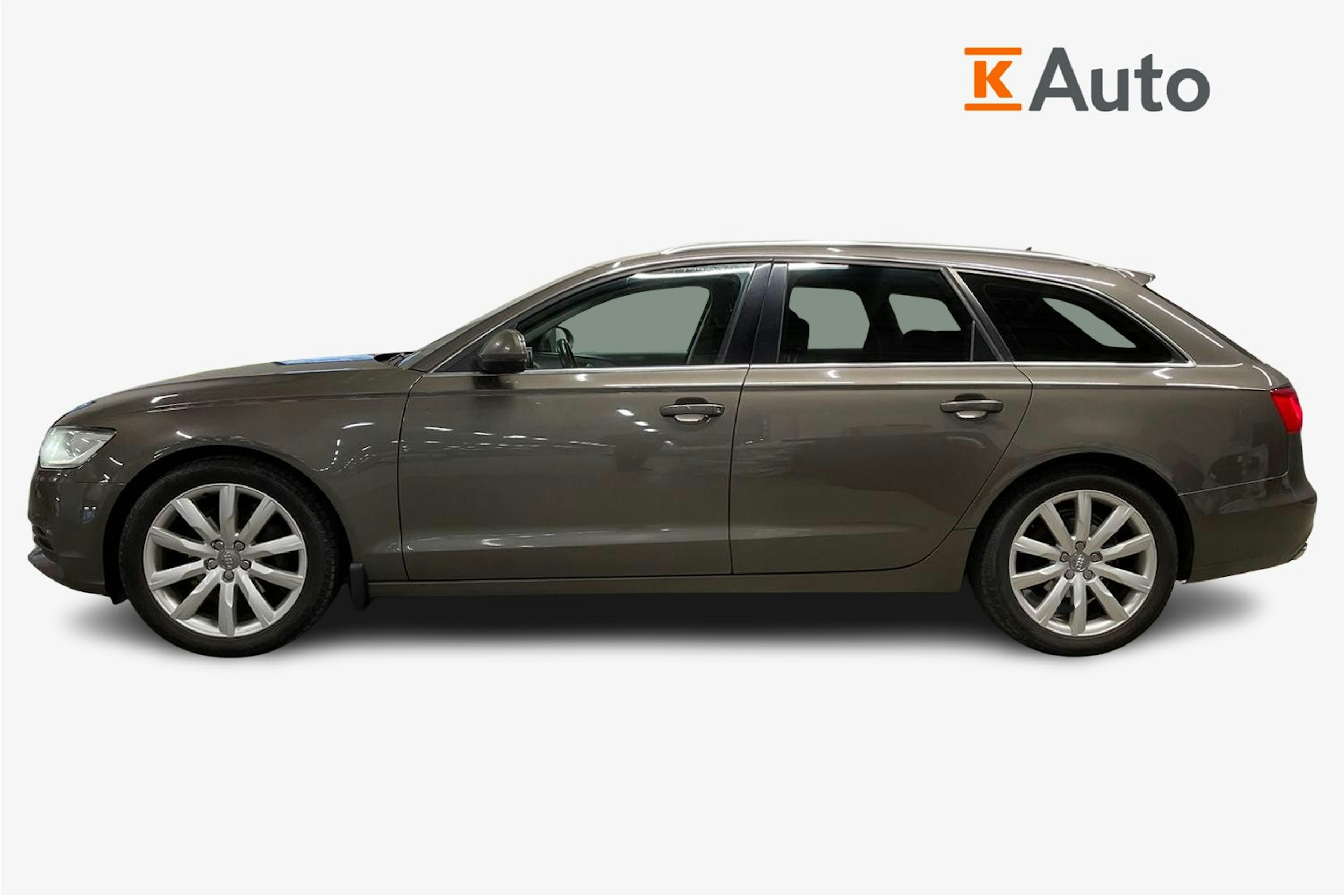 harmaa Audi A6 2012 kuva 6.