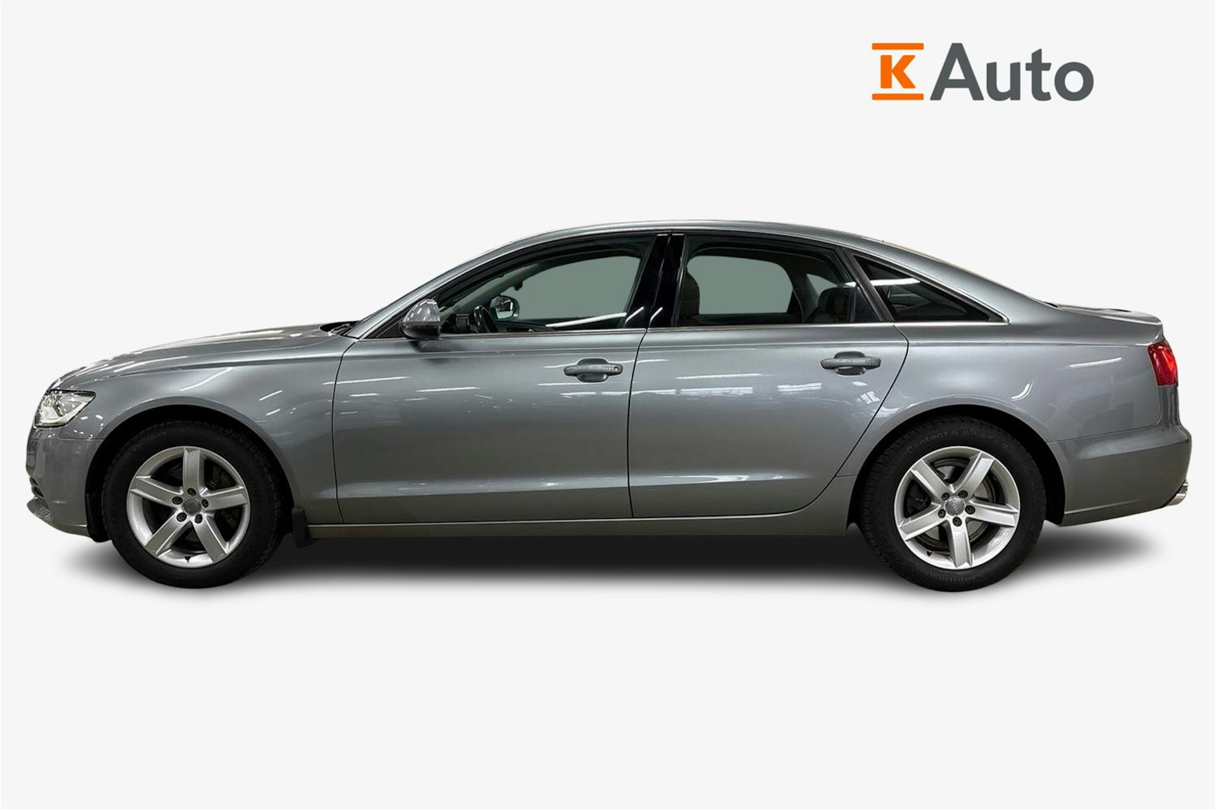Harmaa Audi A6 2012 kuva 6.
