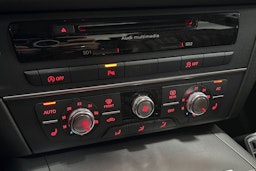 Harmaa Audi A6 2012 kuva 22.