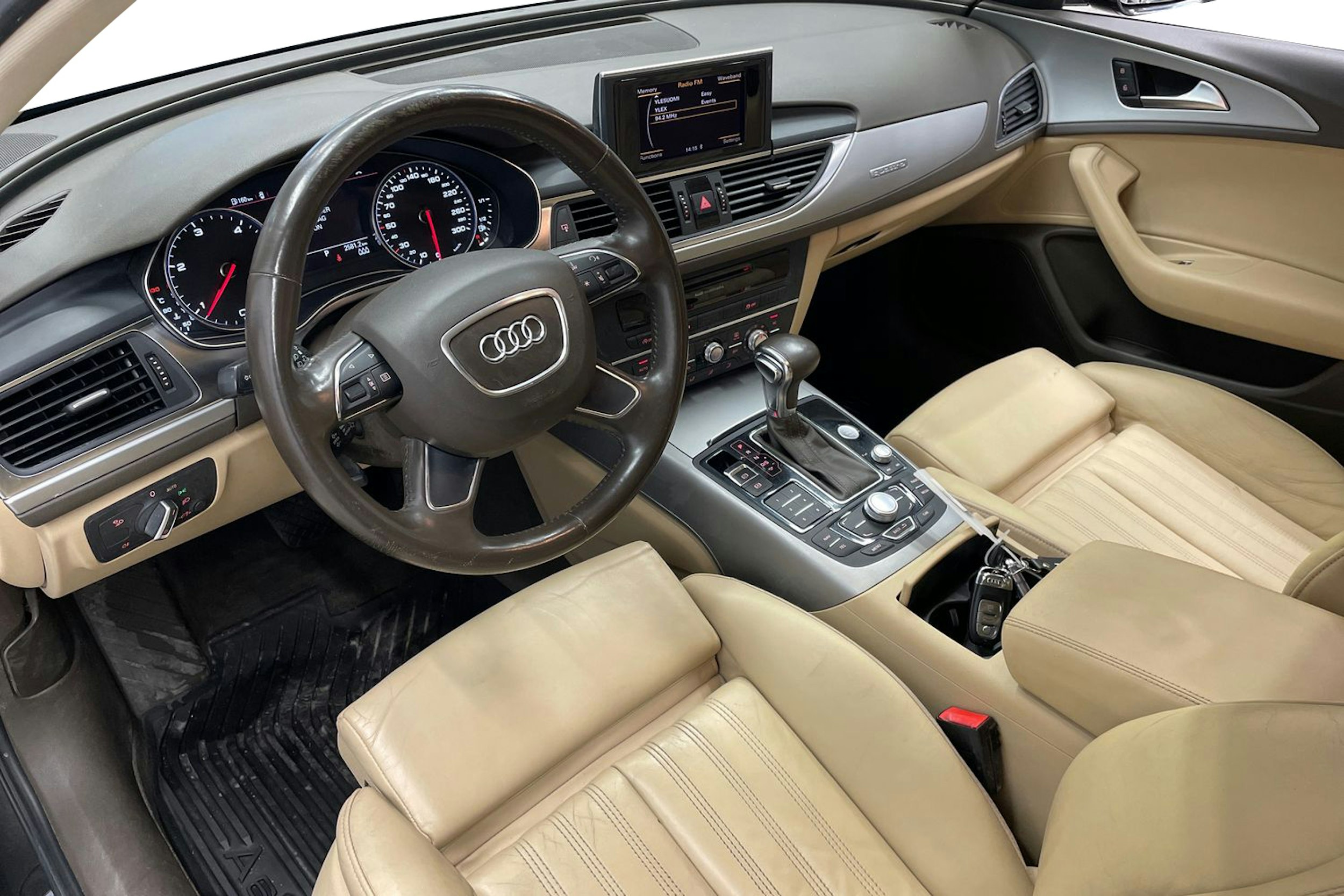 Harmaa Audi A6 2012 kuva 7.