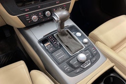 Harmaa Audi A6 2012 kuva 21.