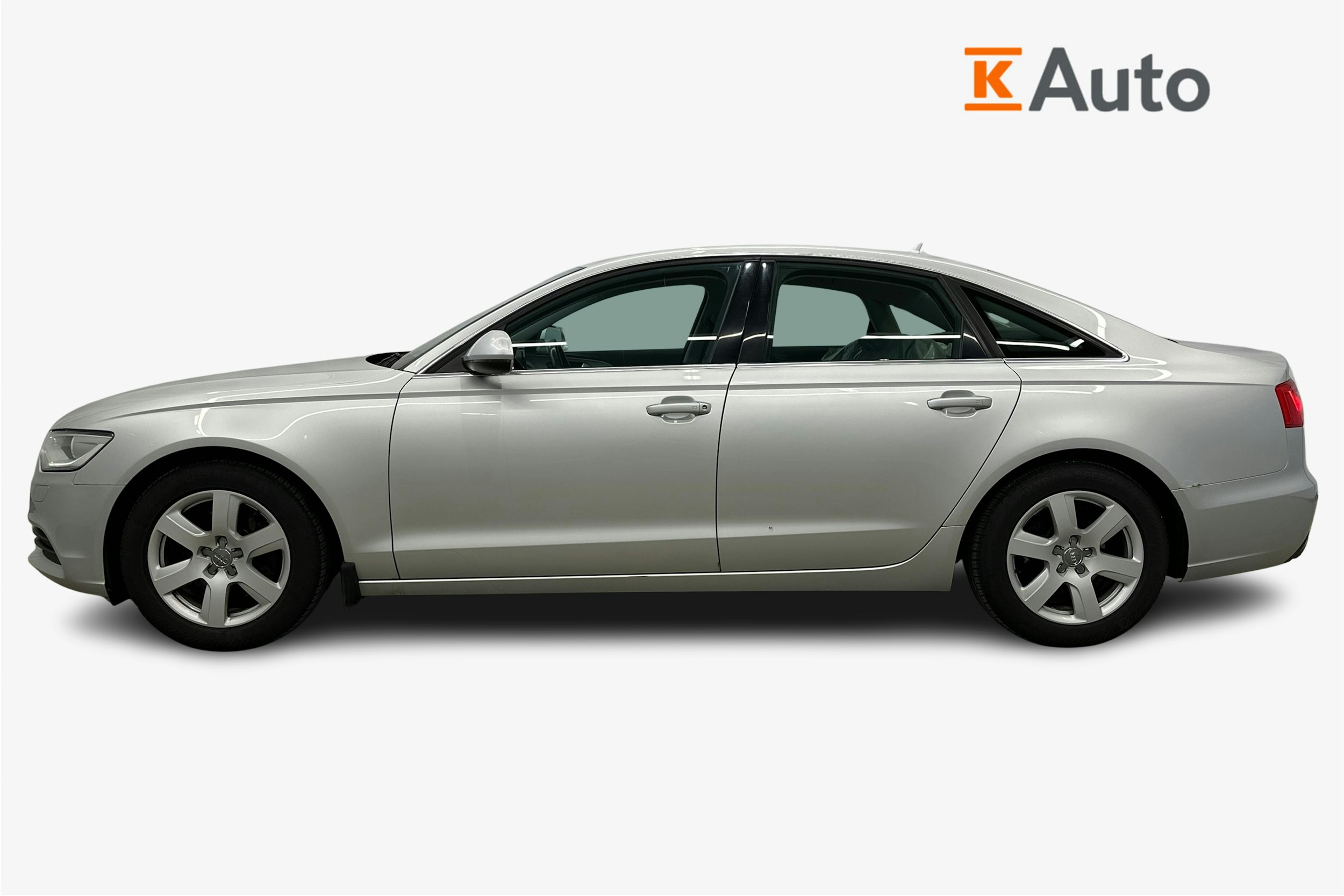 met. hopea Audi A6 2013 kuva 6.