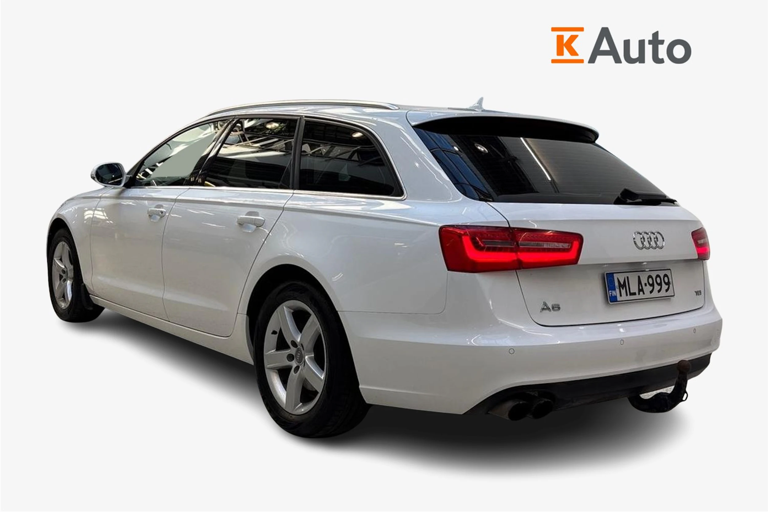 Valkoinen Audi A6 2013 kuva 2.
