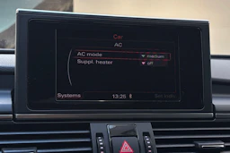 Valkoinen Audi A6 2013 kuva 19.