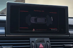 Valkoinen Audi A6 2013 kuva 23.