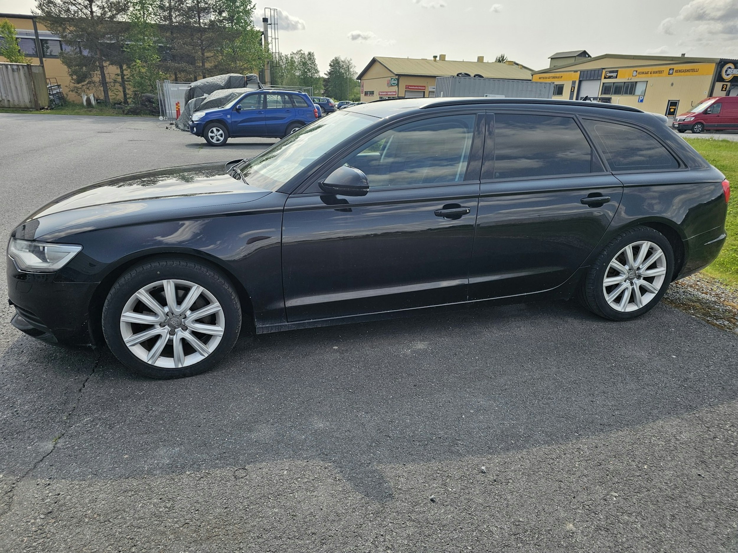 musta Audi A6 2013 kuva 6.