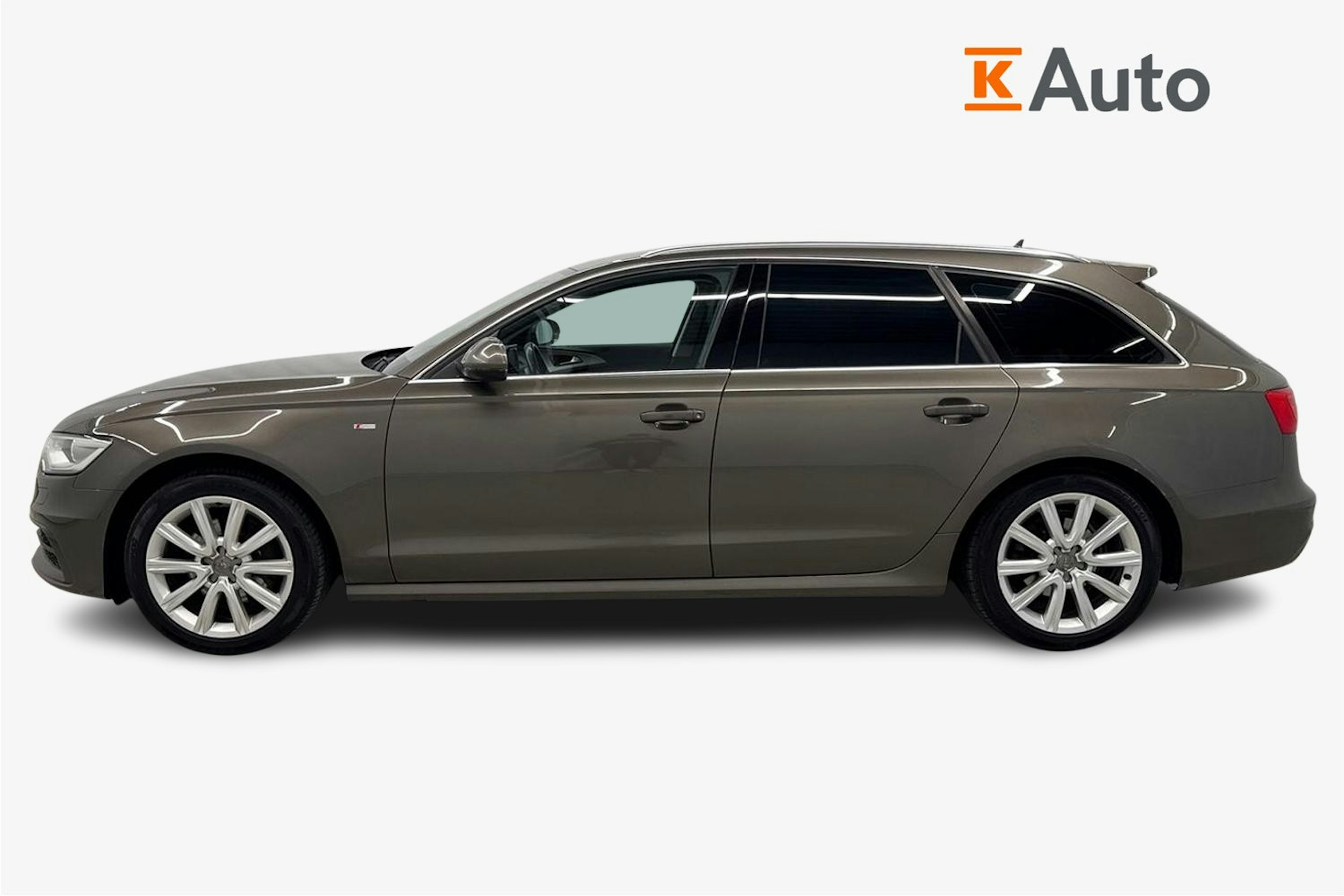 harmaa Audi A6 2013 kuva 6.