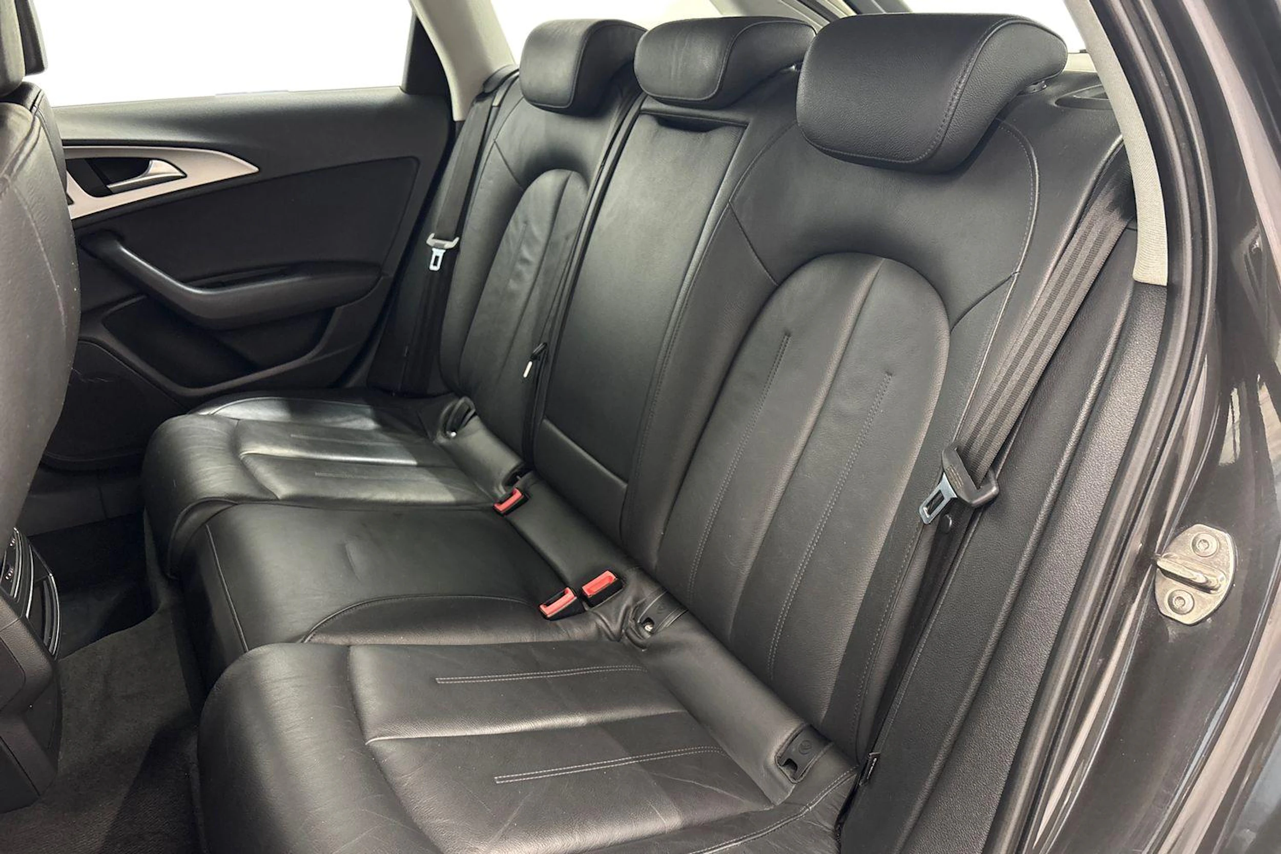 harmaa Audi A6 2014 kuva 8.