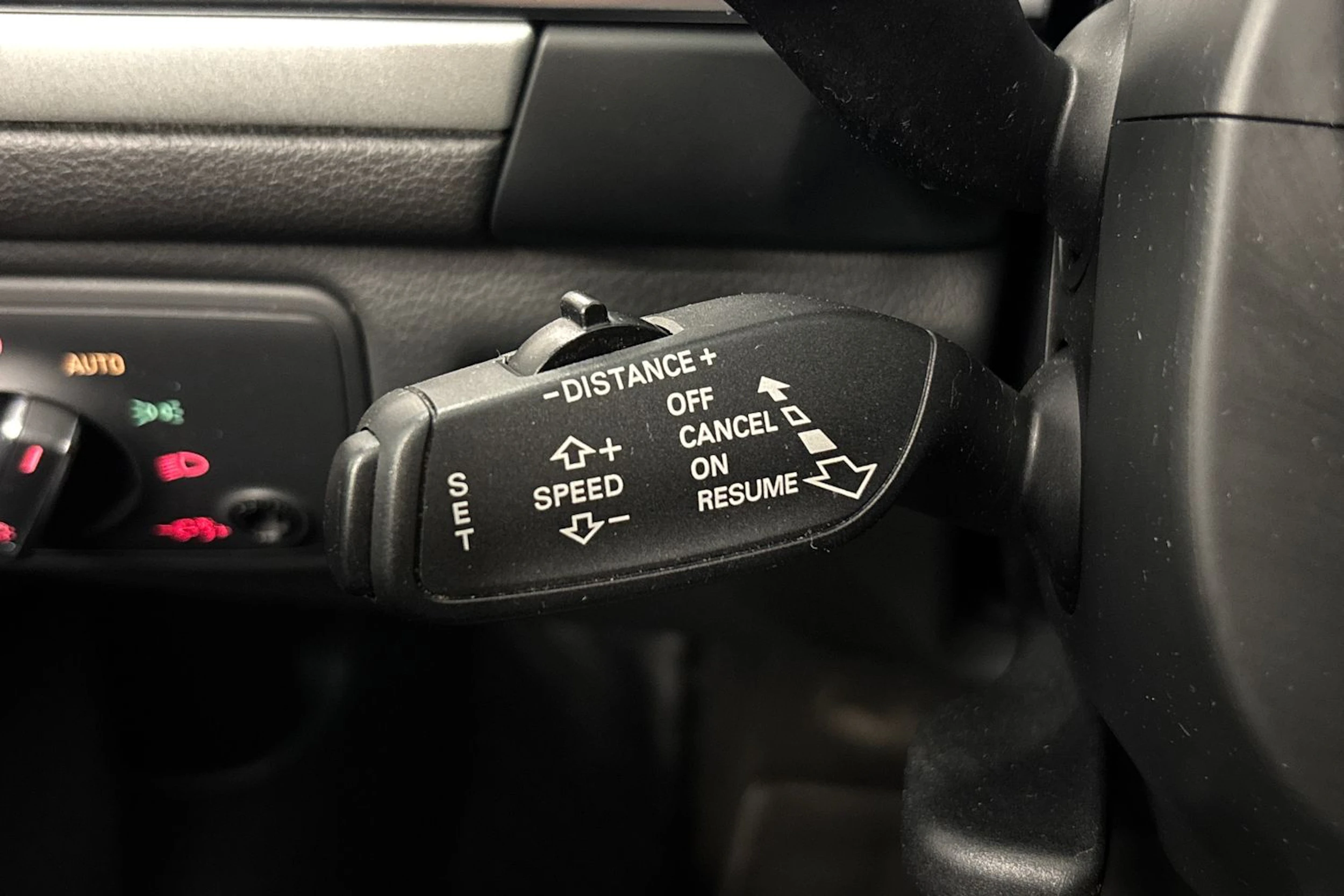 harmaa Audi A6 2014 kuva 13.