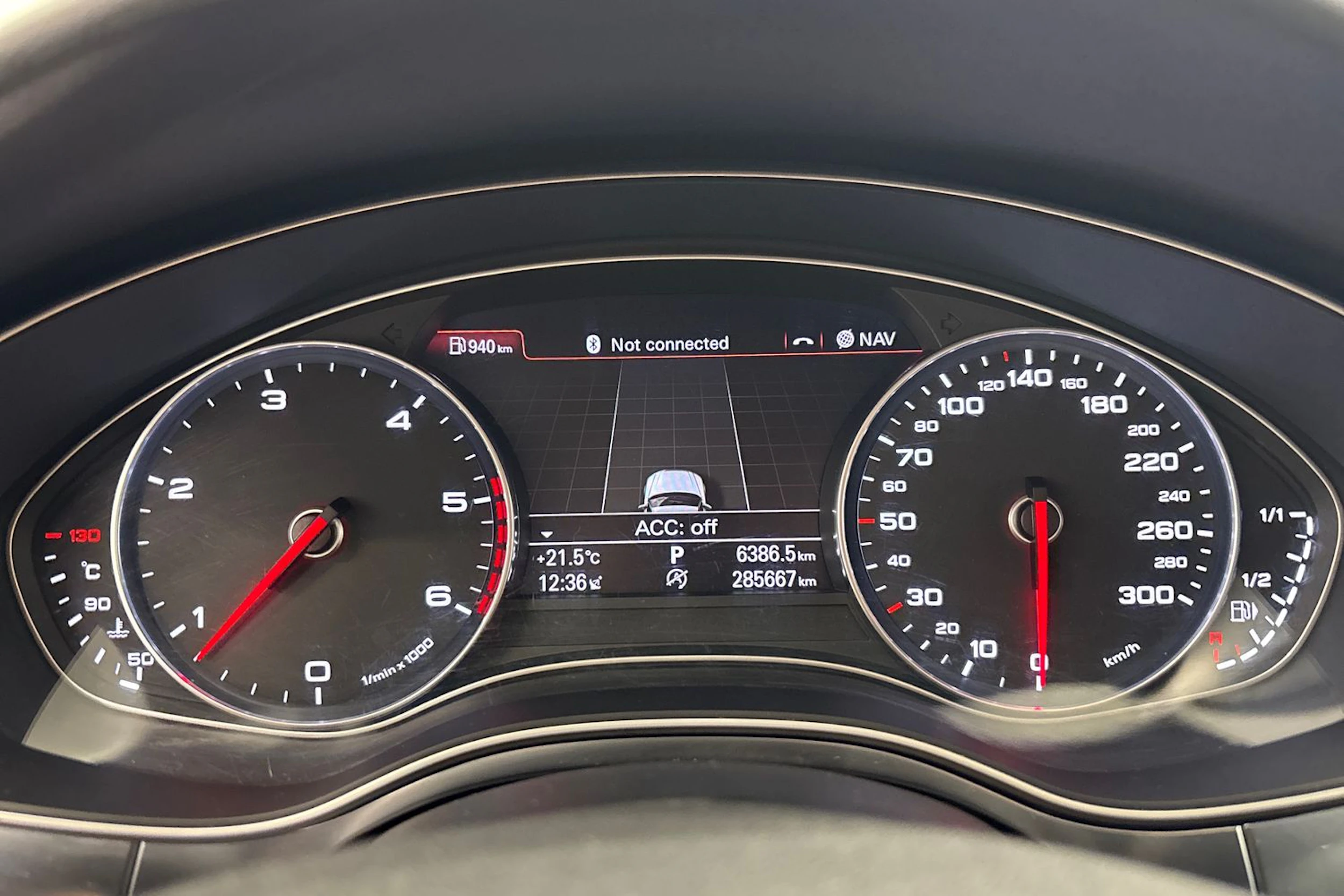 harmaa Audi A6 2014 kuva 14.
