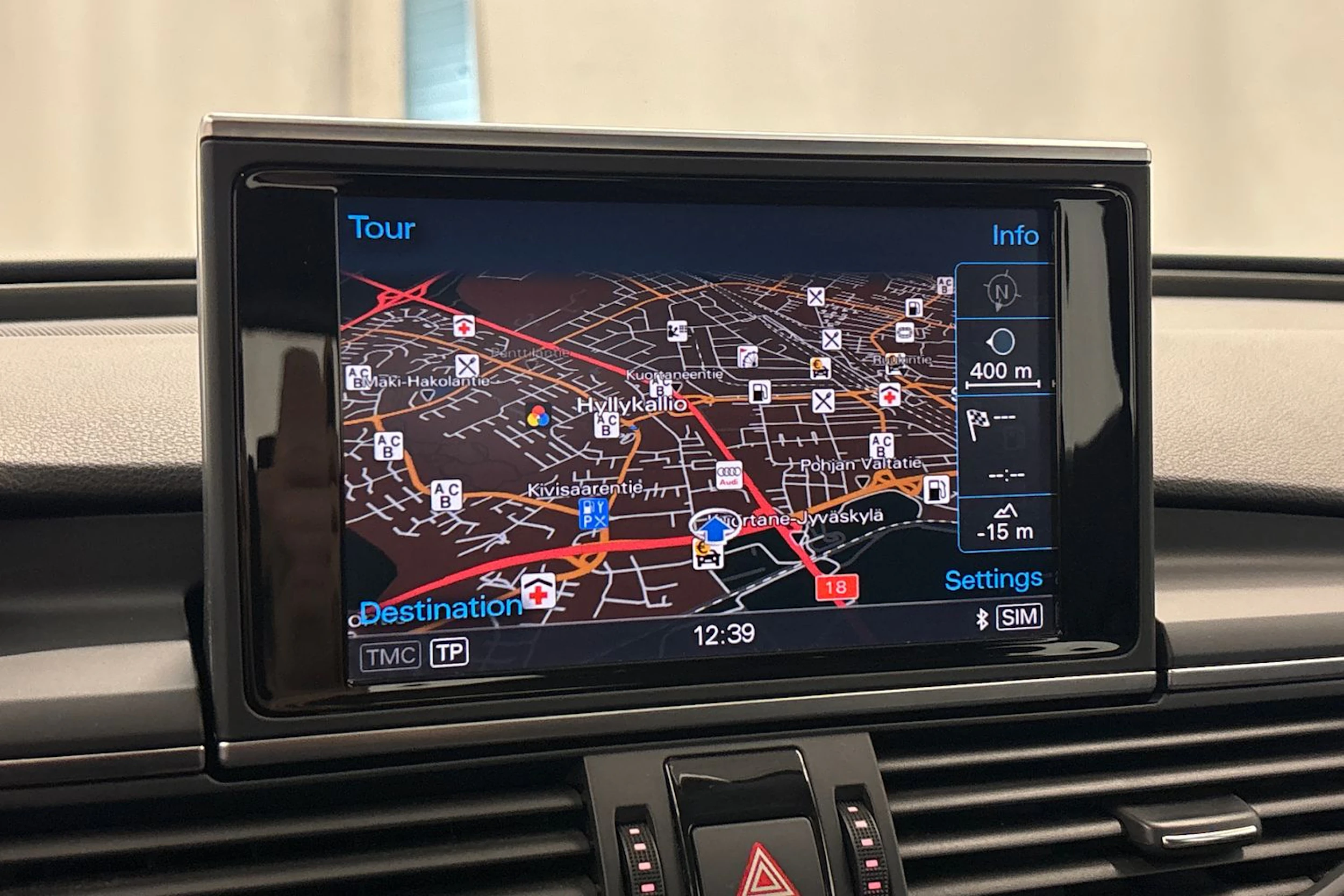 harmaa Audi A6 2014 kuva 23.