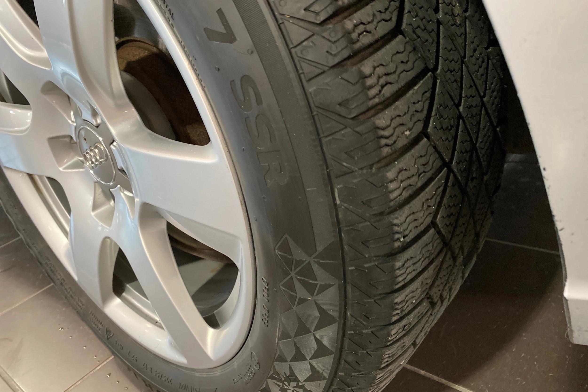 hopea Audi A6 2014 kuva 13.