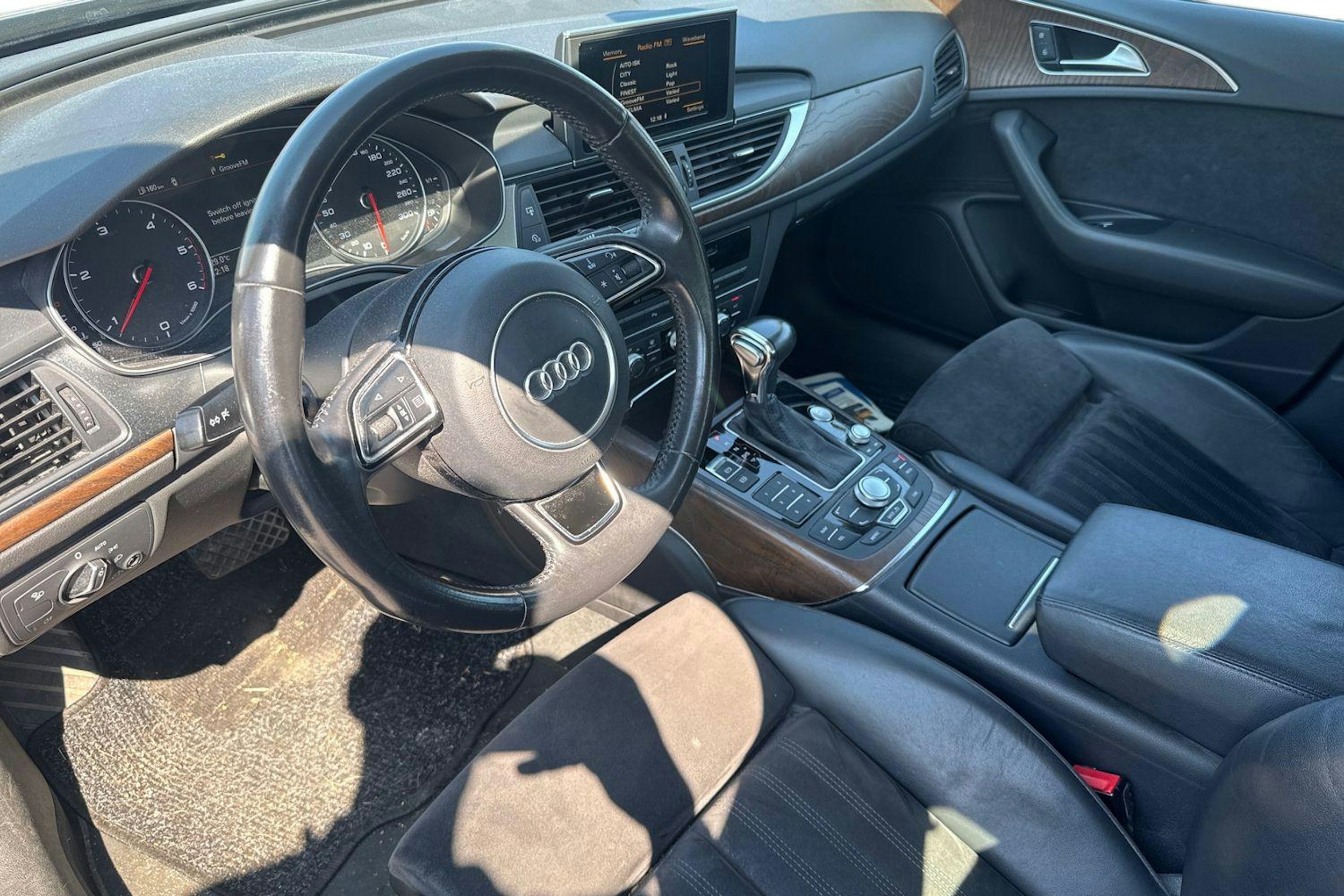 harmaa Audi A6 2014 kuva 3.