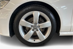 Valkoinen Audi A6 2014 kuva 11.