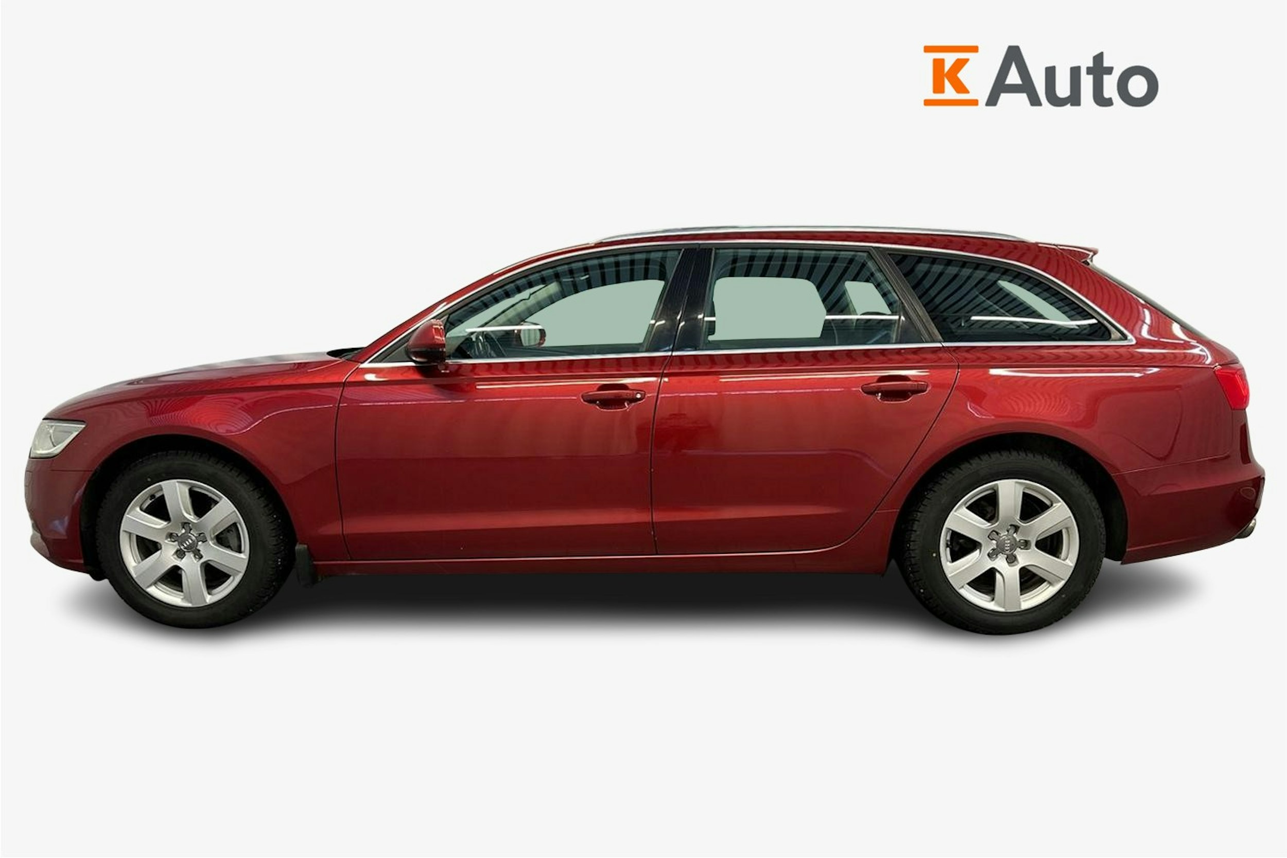 punainen Audi A6 2014 kuva 5.