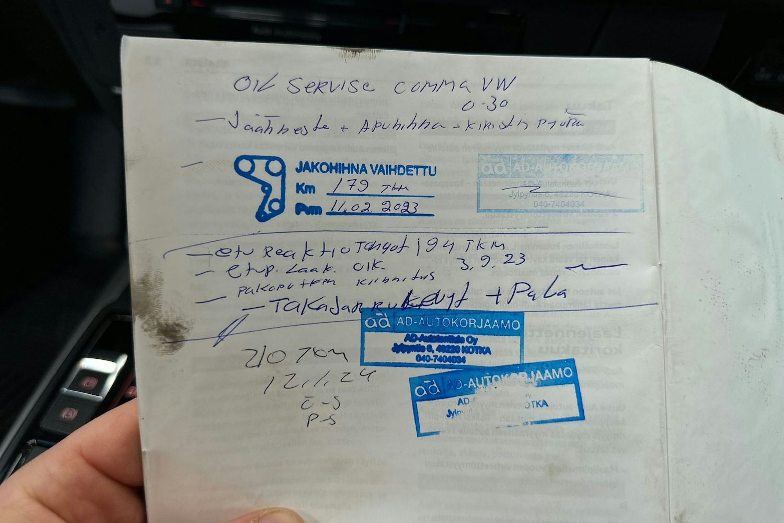 punainen Audi A6 2014 kuva 29.