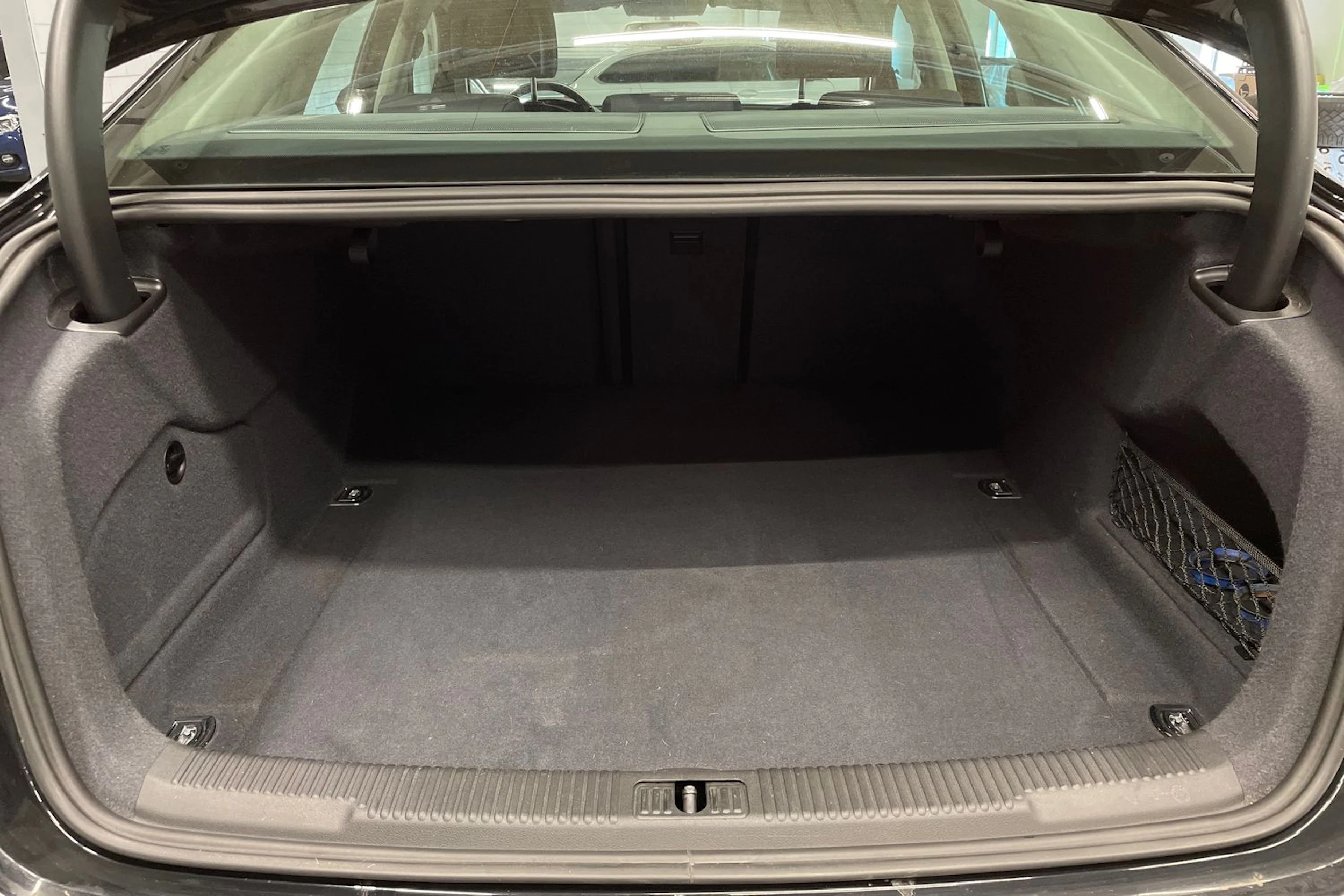 musta Audi A6 2014 kuva 12.