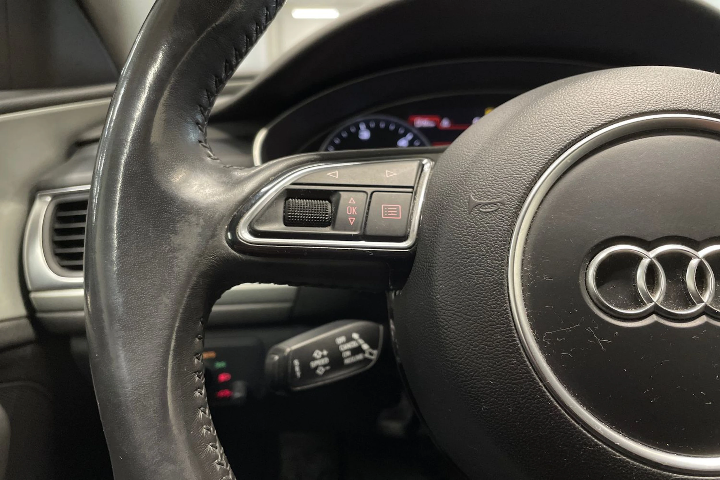 musta Audi A6 2014 kuva 19.