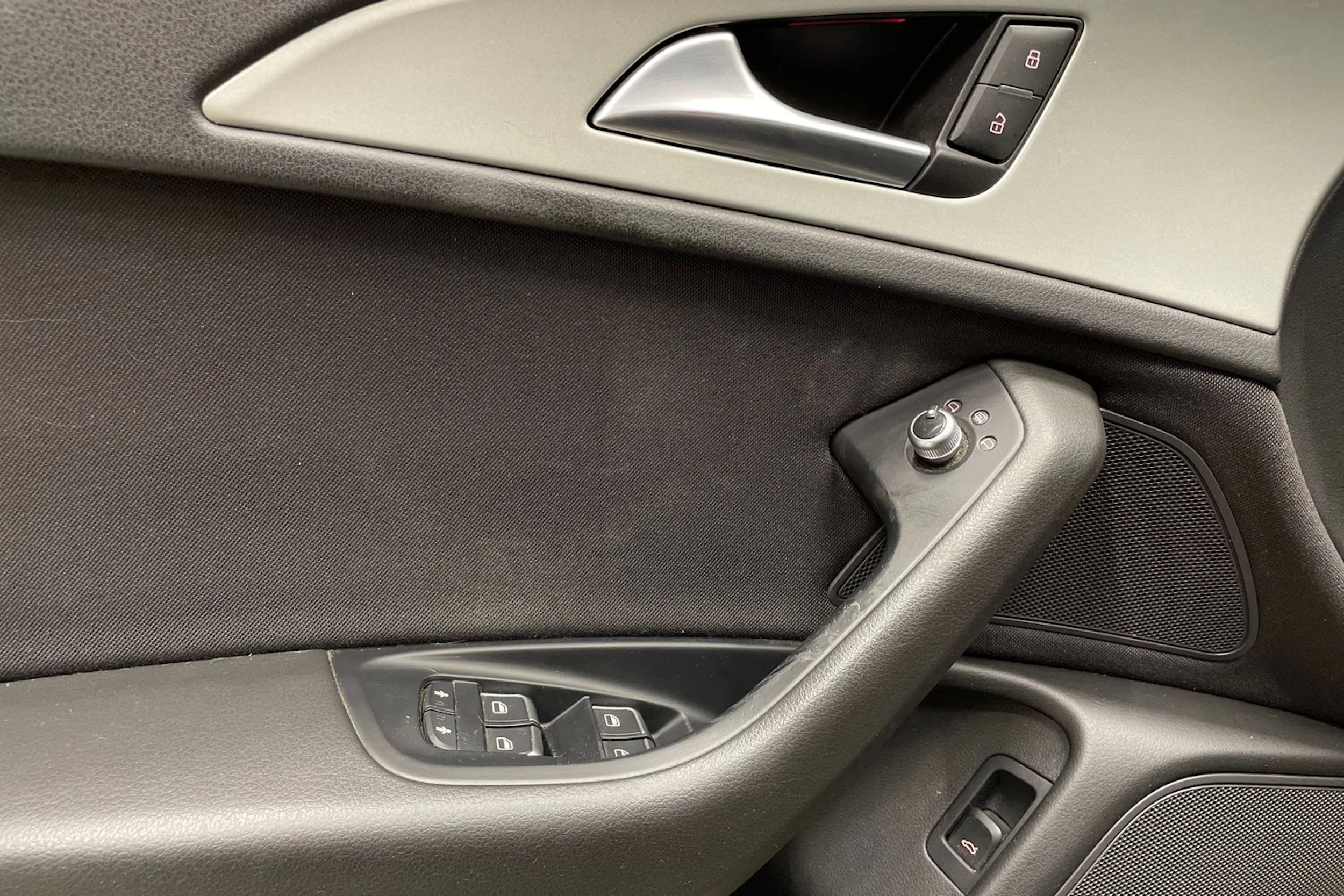 musta Audi A6 2014 kuva 21.
