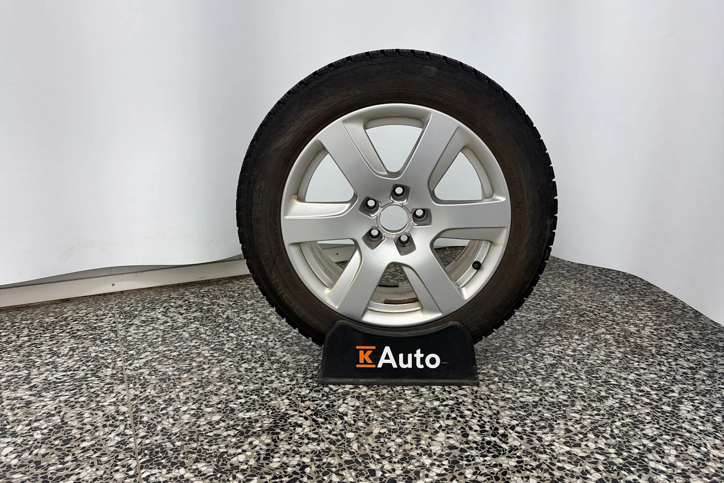 sininen Audi A6 2014 kuva 10.