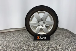 sininen Audi A6 2014 kuva 10.