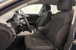 sininen Audi A6 2014 kuva 13.