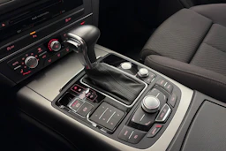 sininen Audi A6 2014 kuva 25.