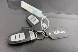 sininen Audi A6 2014 kuva 28.