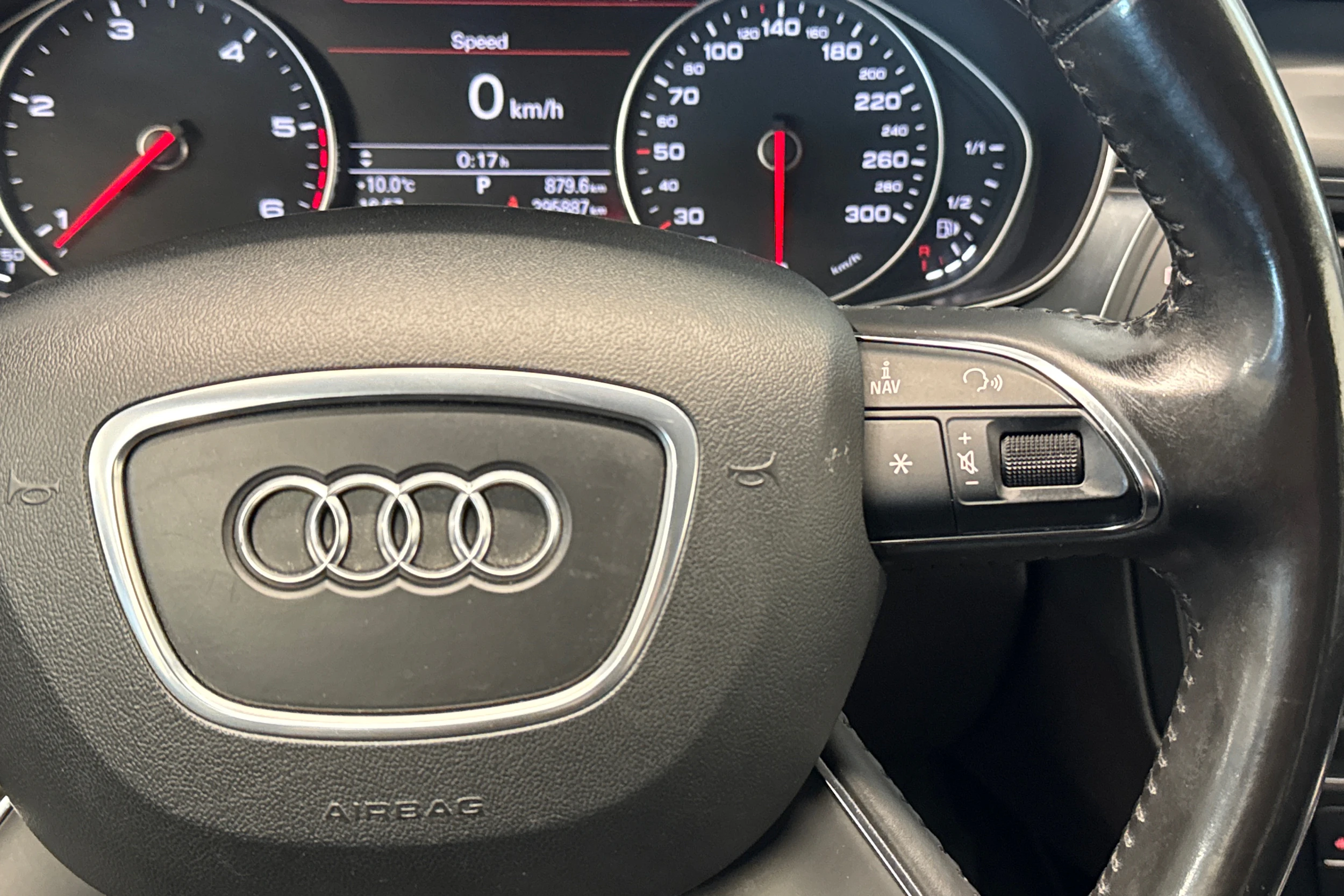 musta Audi A6 2014 kuva 18.
