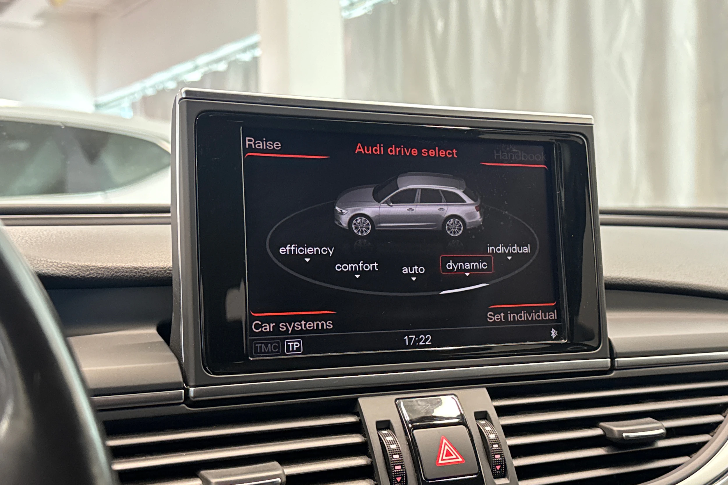 musta Audi A6 2014 kuva 24.