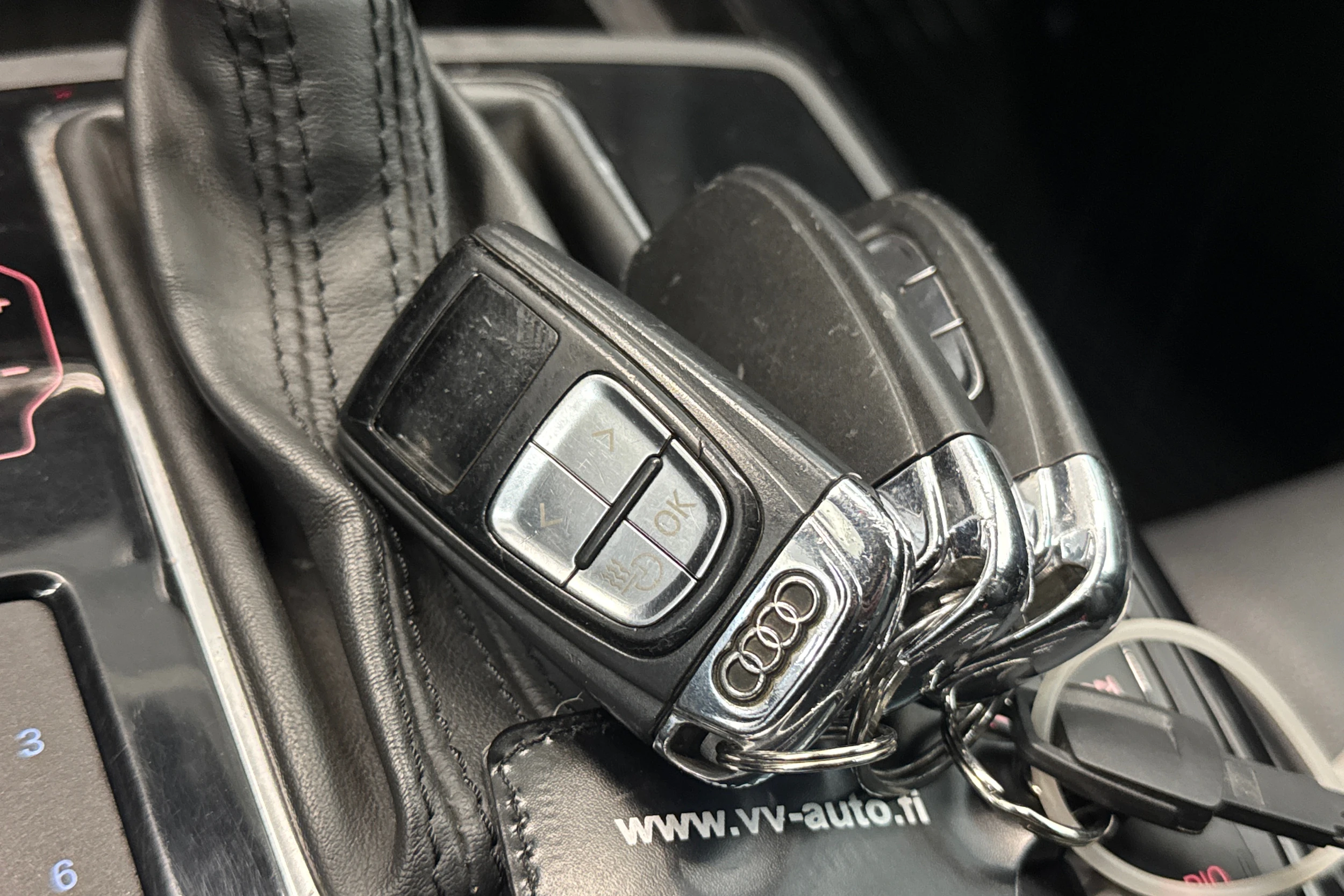 musta Audi A6 2014 kuva 25.