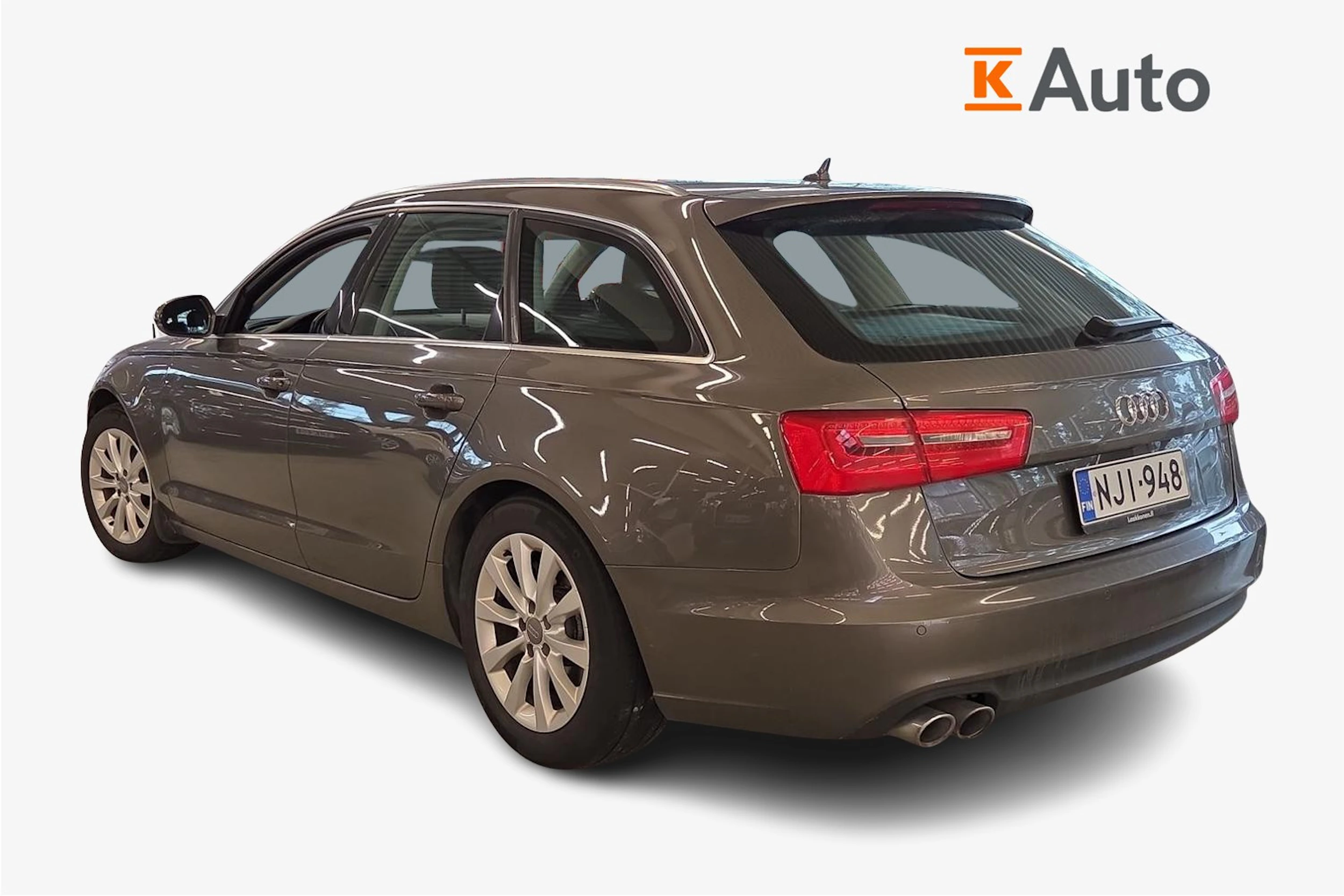 Harmaa Audi A6 2014 kuva 2.