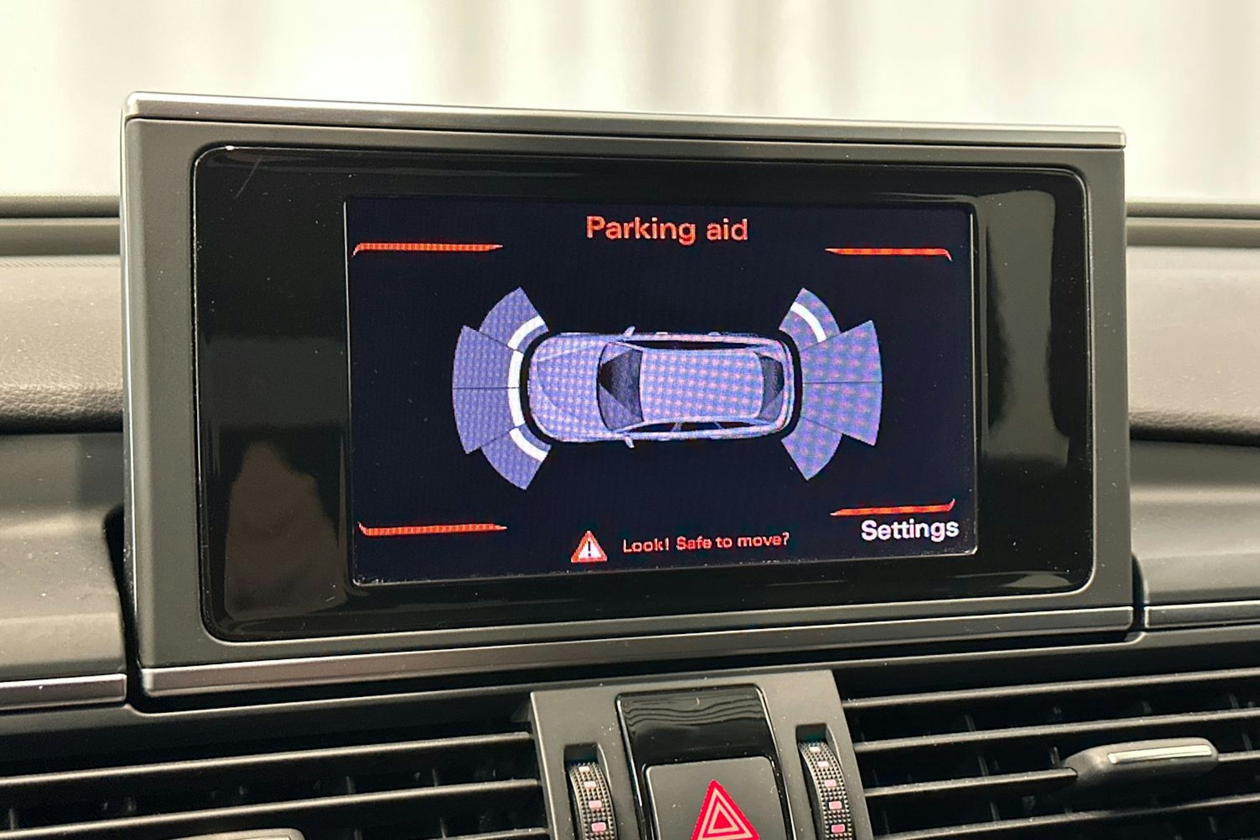 harmaa Audi A6 2014 kuva 25.