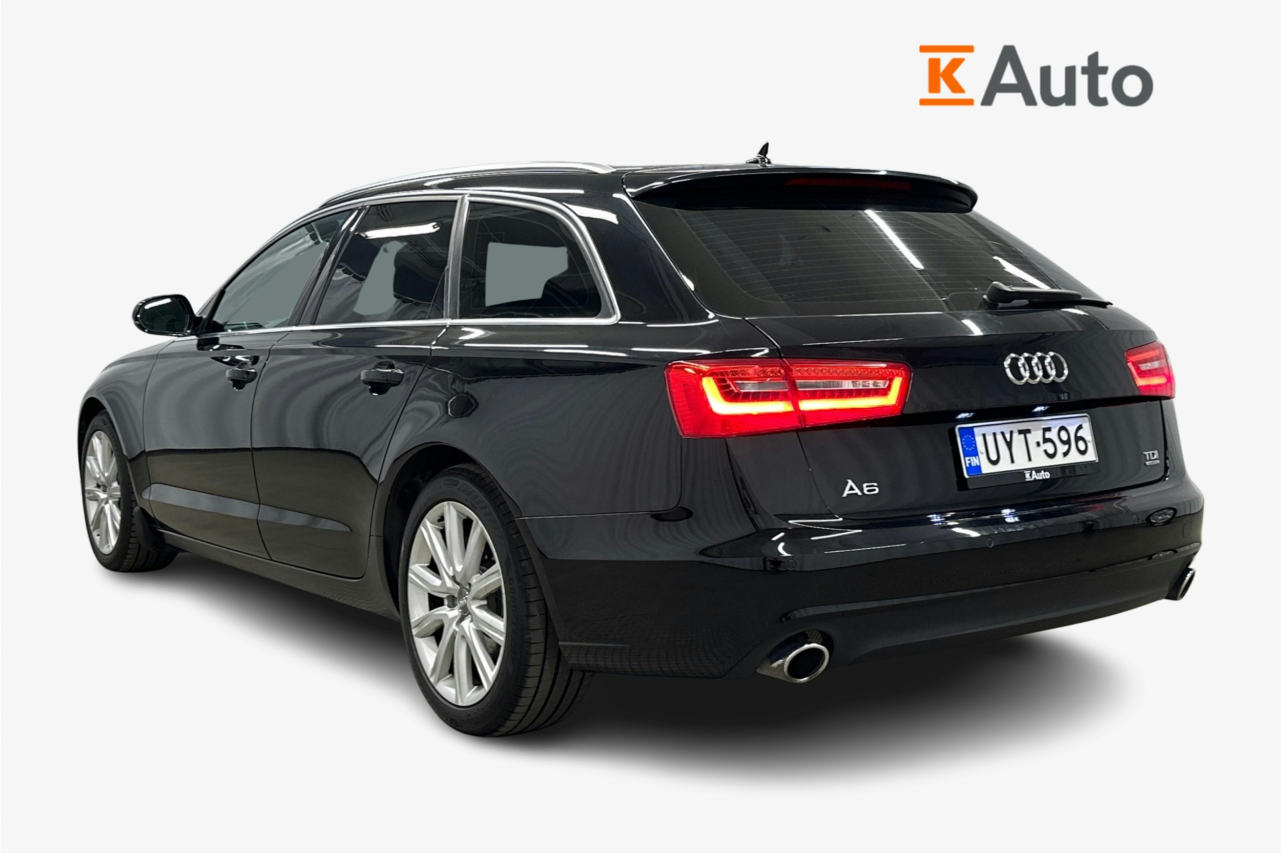 musta Audi A6 2014 kuva 2.