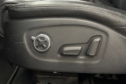 Sininen Audi A6 2014 kuva 13.