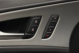 Sininen Audi A6 2014 kuva 14.