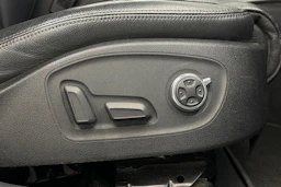 Sininen Audi A6 2014 kuva 15.
