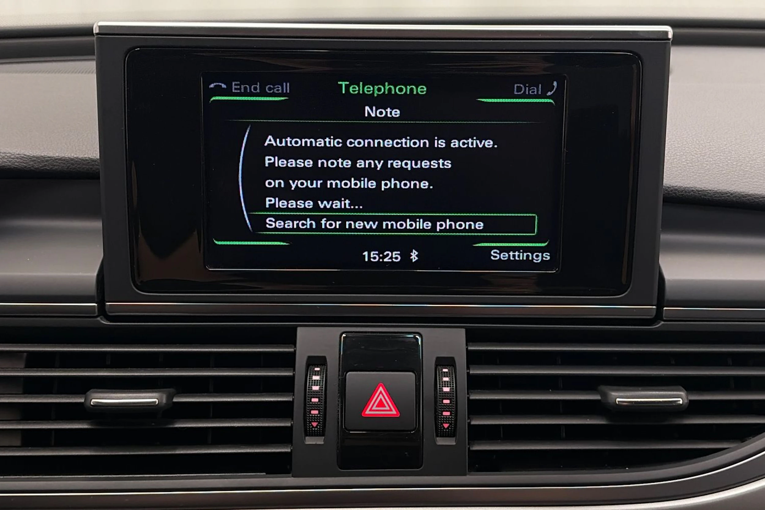 Sininen Audi A6 2014 kuva 24.