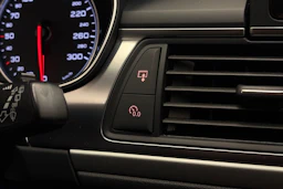 Sininen Audi A6 2014 kuva 25.