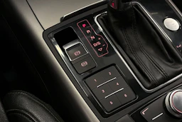 Sininen Audi A6 2014 kuva 27.