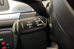 valkoinen Audi A6 2014 kuva 16.