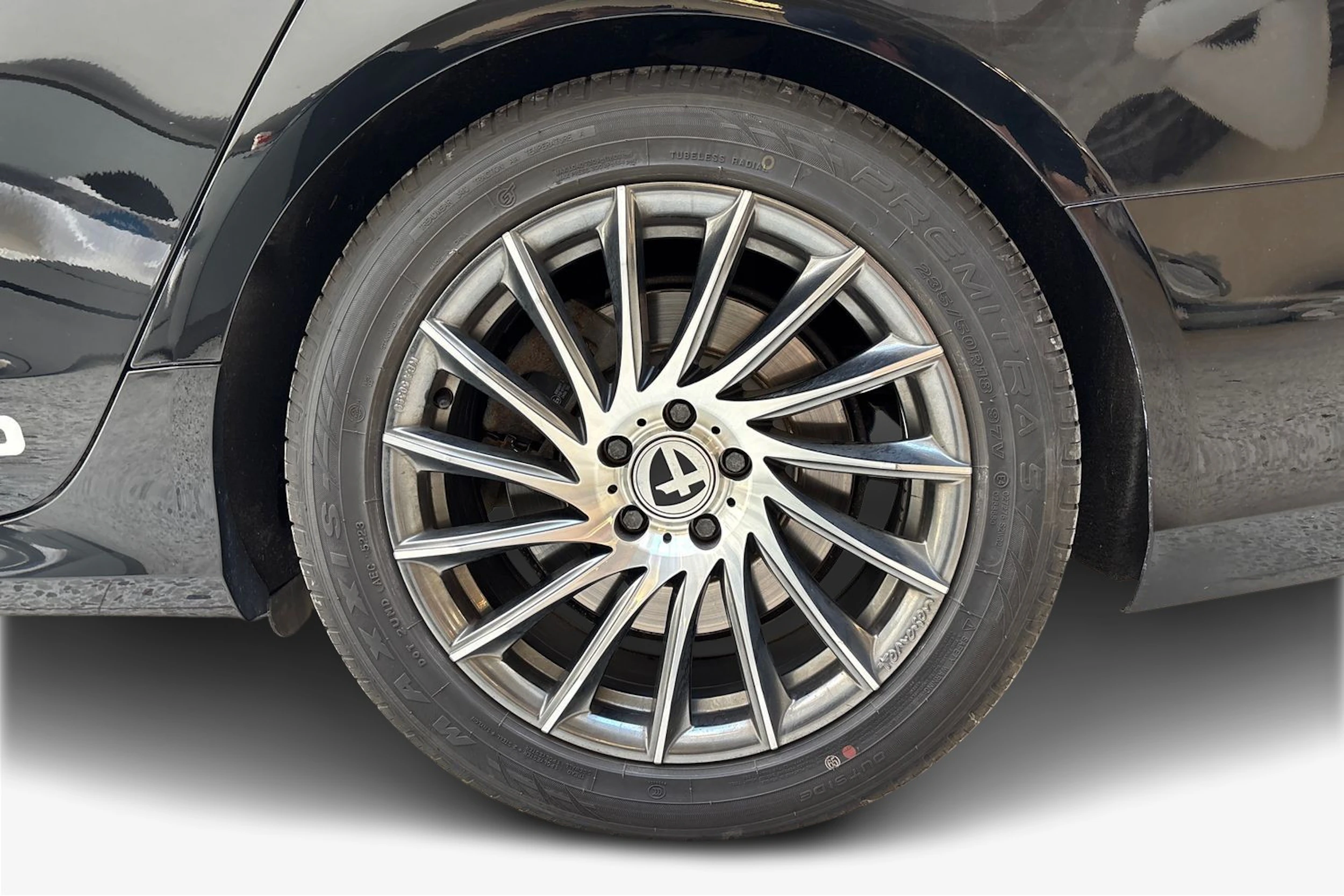 musta Audi A6 2014 kuva 9.