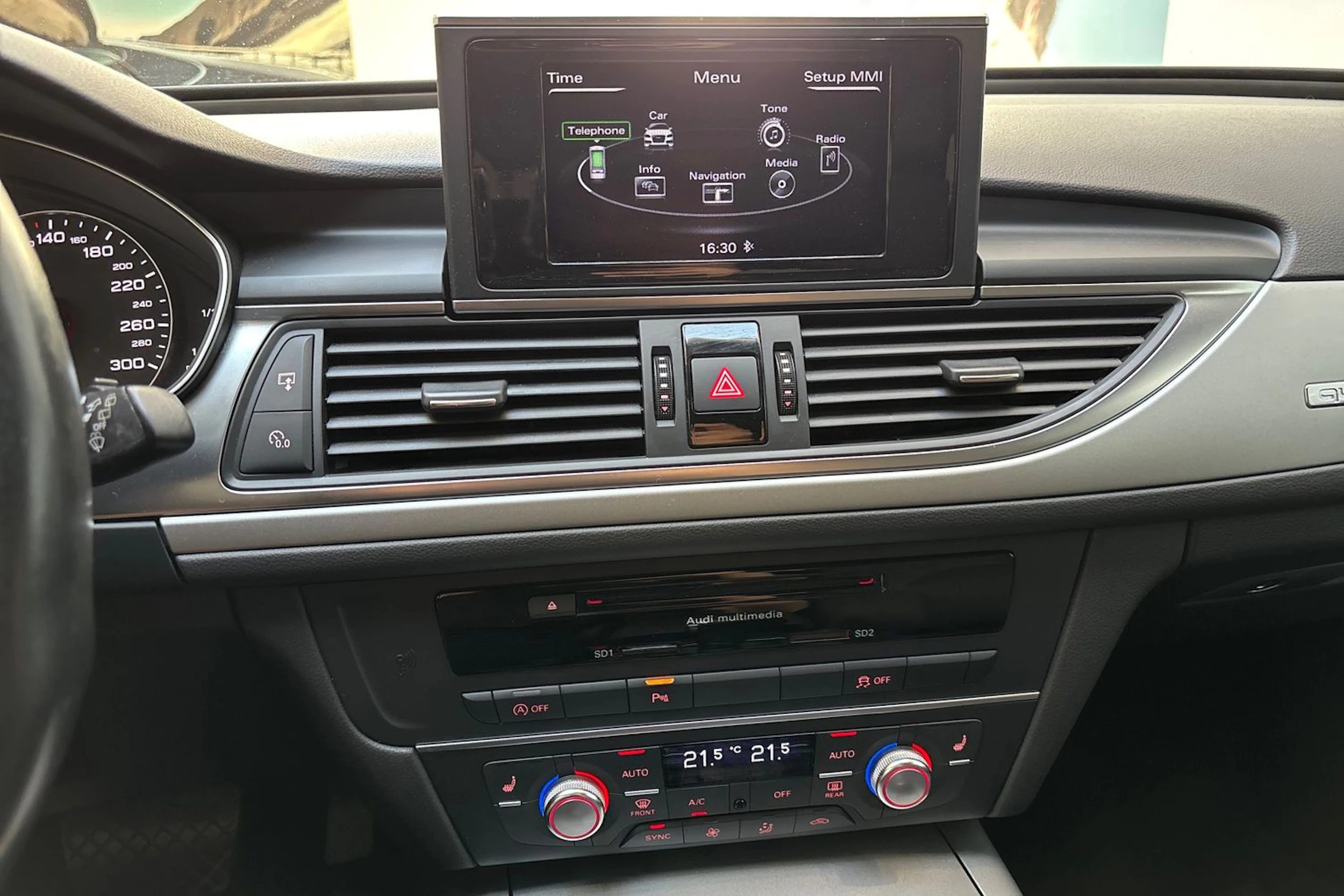 musta Audi A6 2014 kuva 25.
