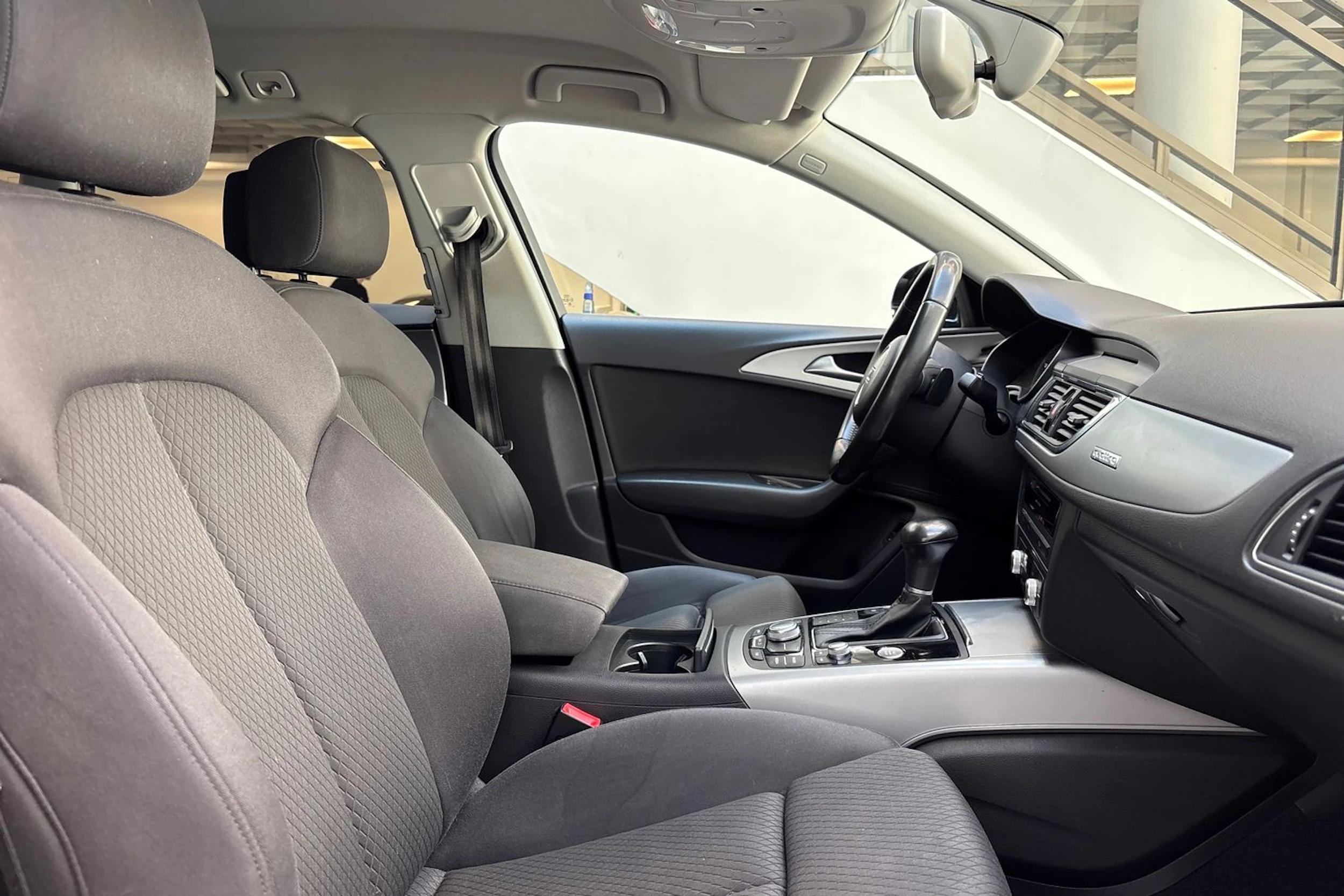 musta Audi A6 2014 kuva 27.