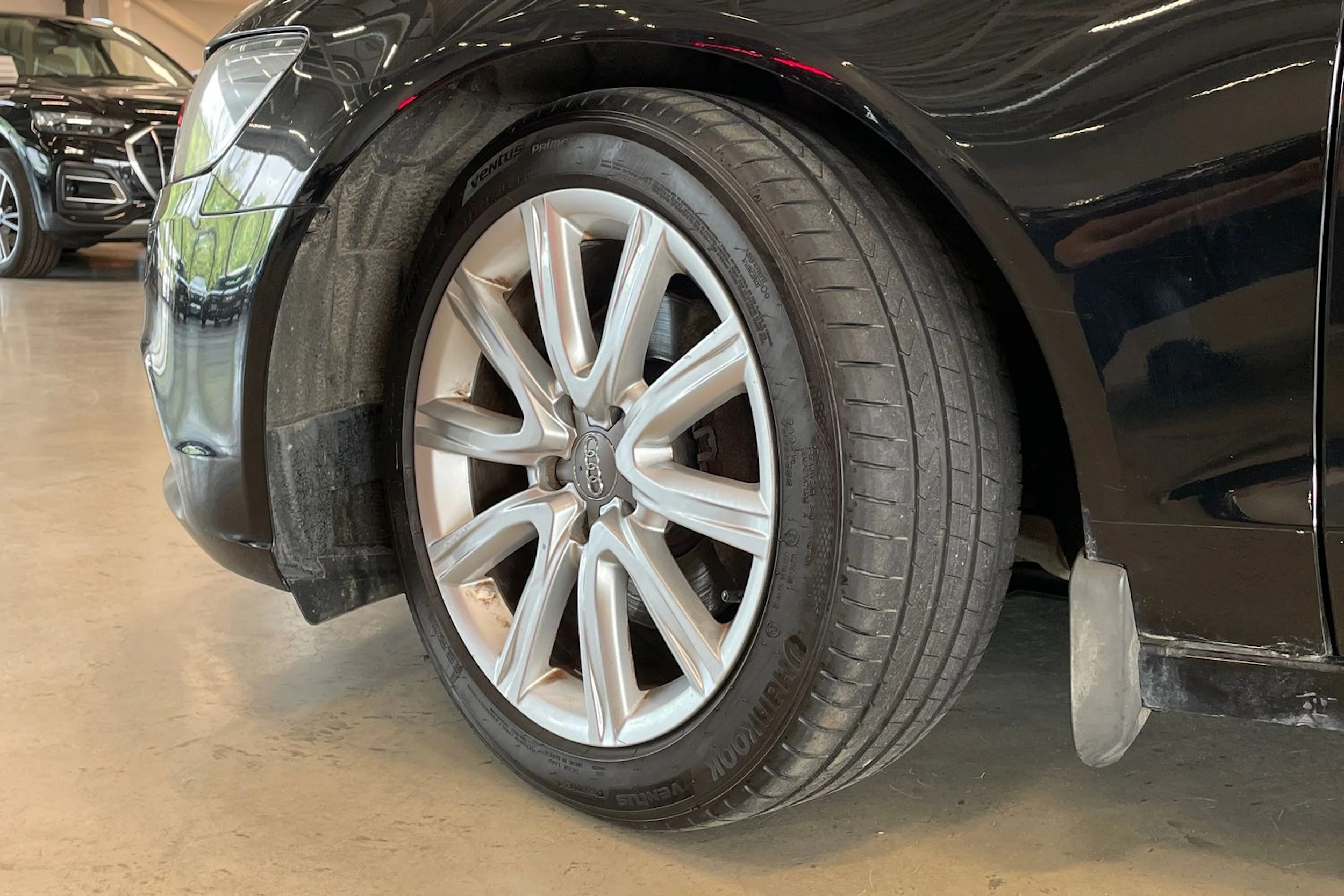 musta Audi A6 2014 kuva 10.