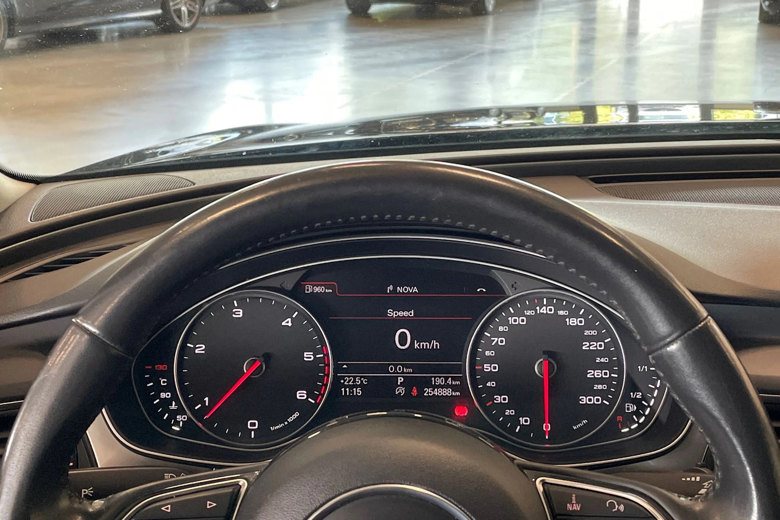 musta Audi A6 2014 kuva 13.