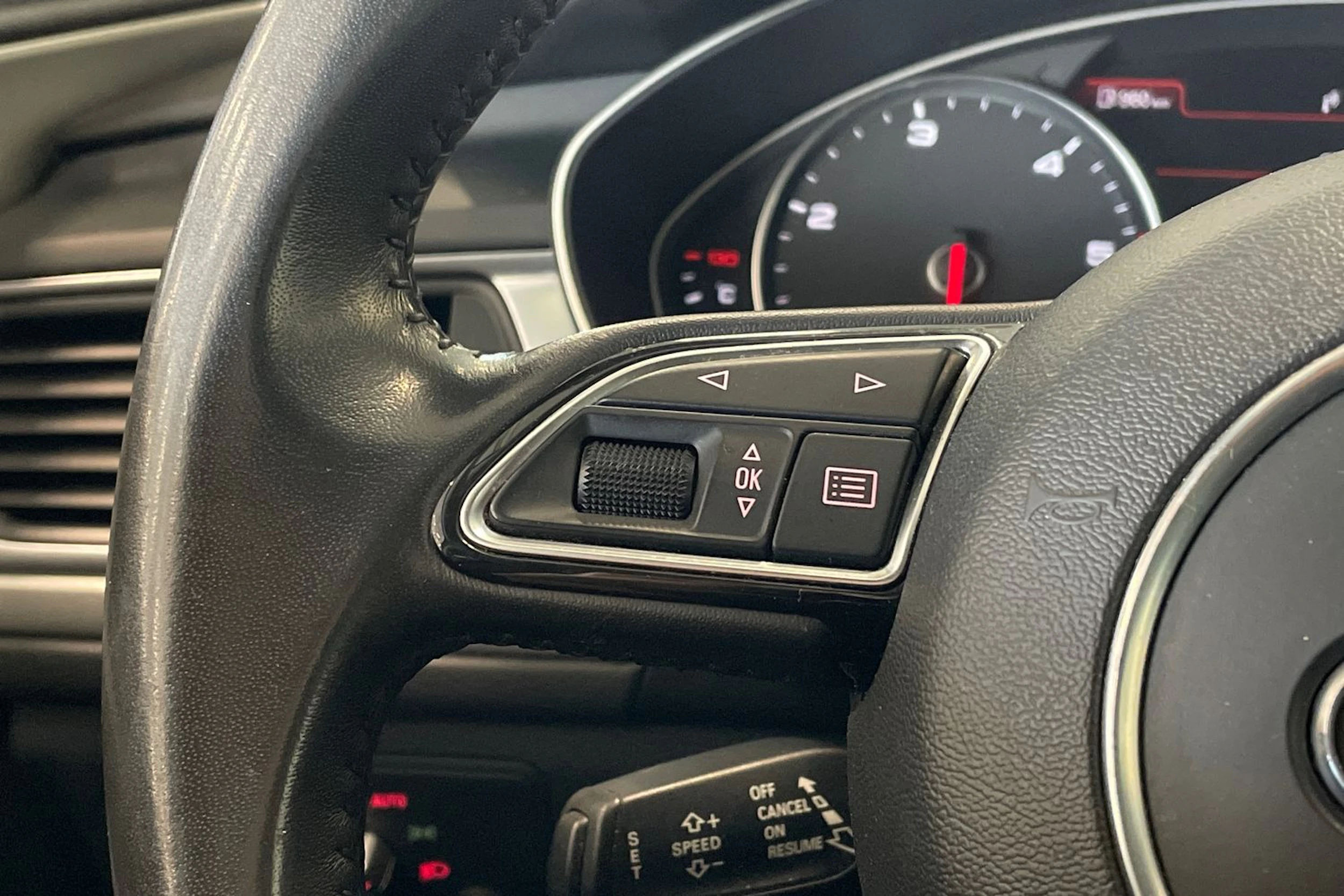 musta Audi A6 2014 kuva 15.