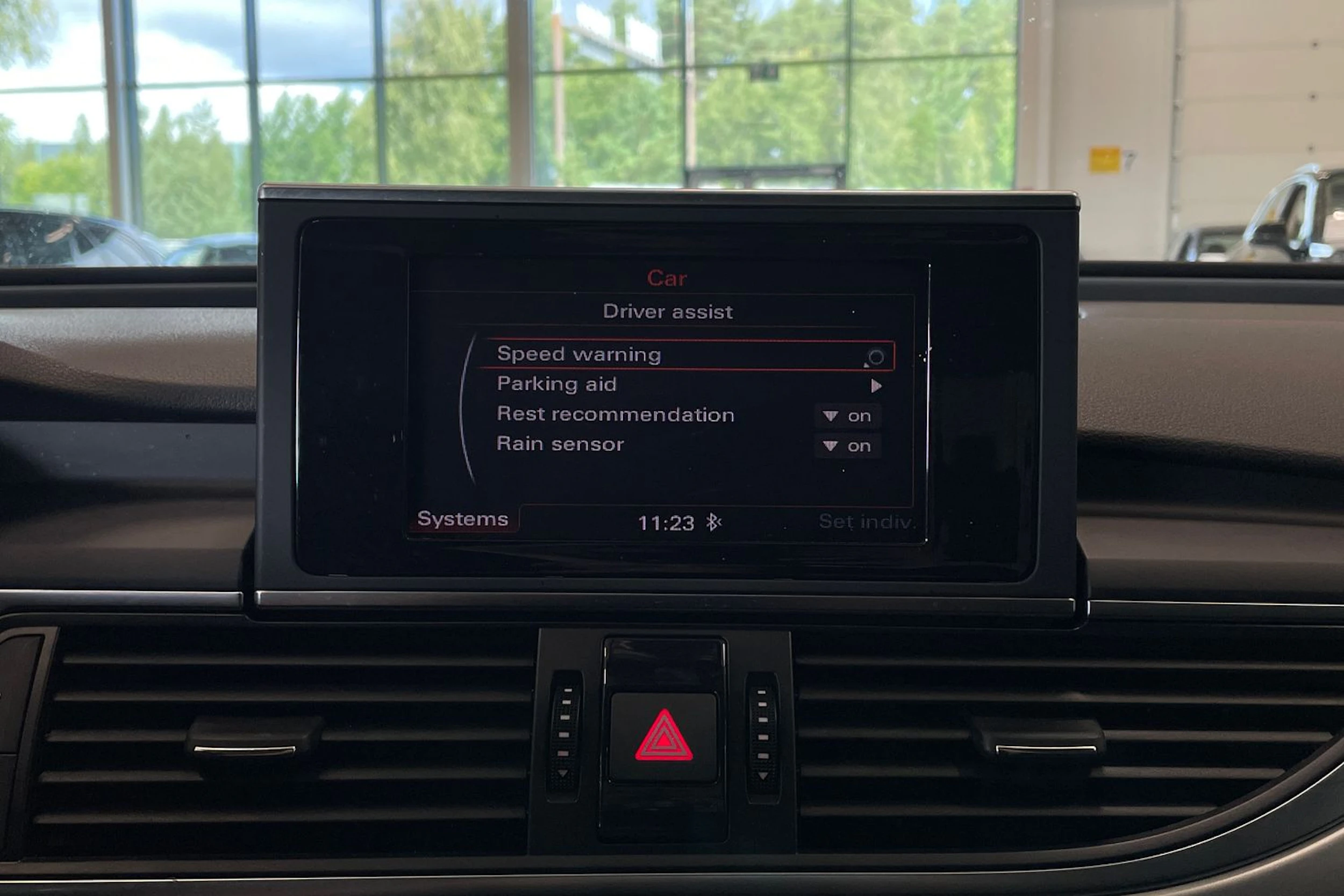 musta Audi A6 2014 kuva 19.