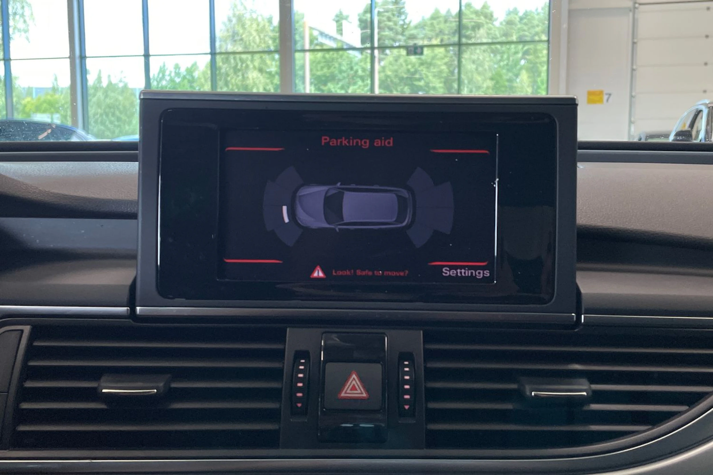 musta Audi A6 2014 kuva 20.